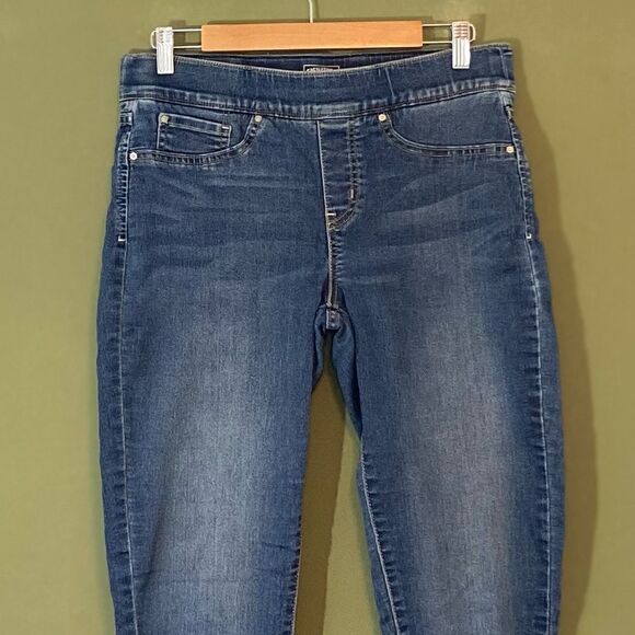 Levi’s  totally shaping pull-on skinny denim jeans W29 - Picture 3 of 8